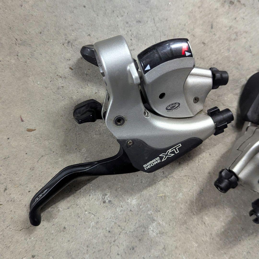 shimano DEORE XT シフターブレーキレバー 3×9 ST-M750