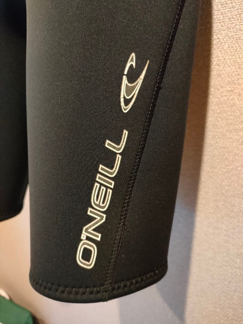 オニールウエットスーツ　ロングスプリング　メンズ　送料無料！！　即送れます