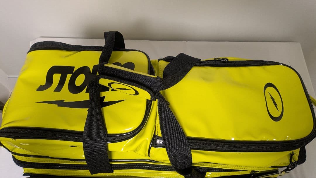 STORM Thunder ボウリング用３個+１個用バッグ イエロー