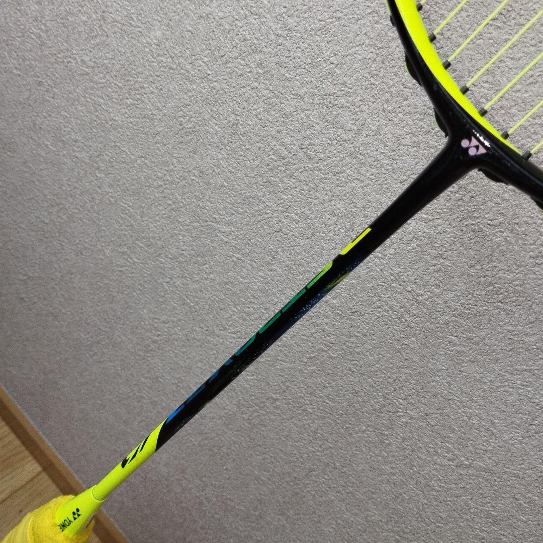 【廃盤品】YONEX ASTROX77 4UG5 シャインイエロー ②