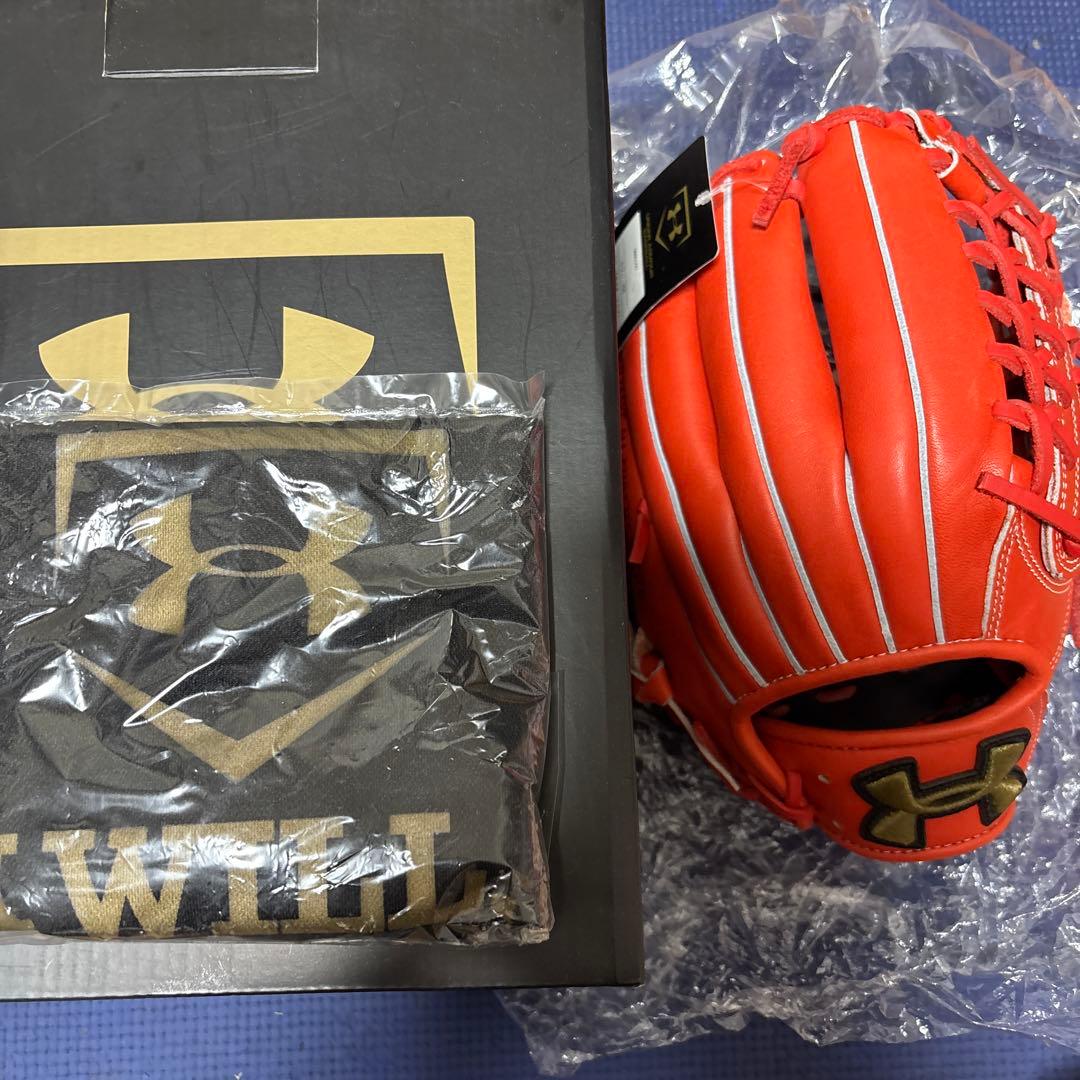 UNDER ARMOUR 少年用 グローブ