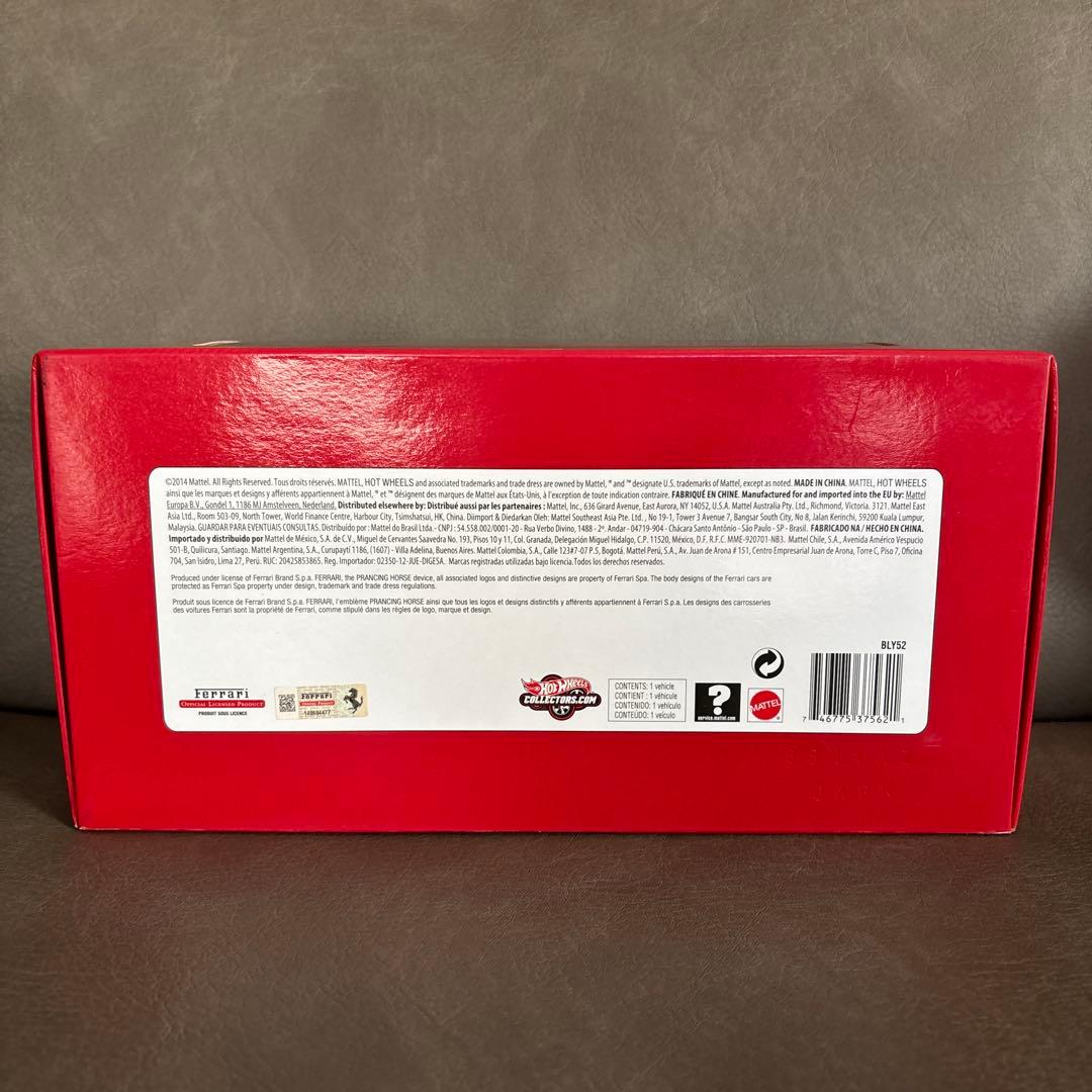 1/18 ラフェラーリ　赤　ホットウィール