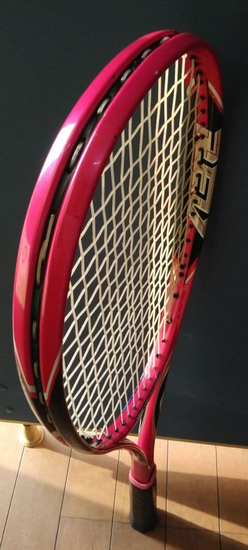 【希少】ヨネックス　ナノフォース8v REV マゼンタ　ソフトテニスラケット