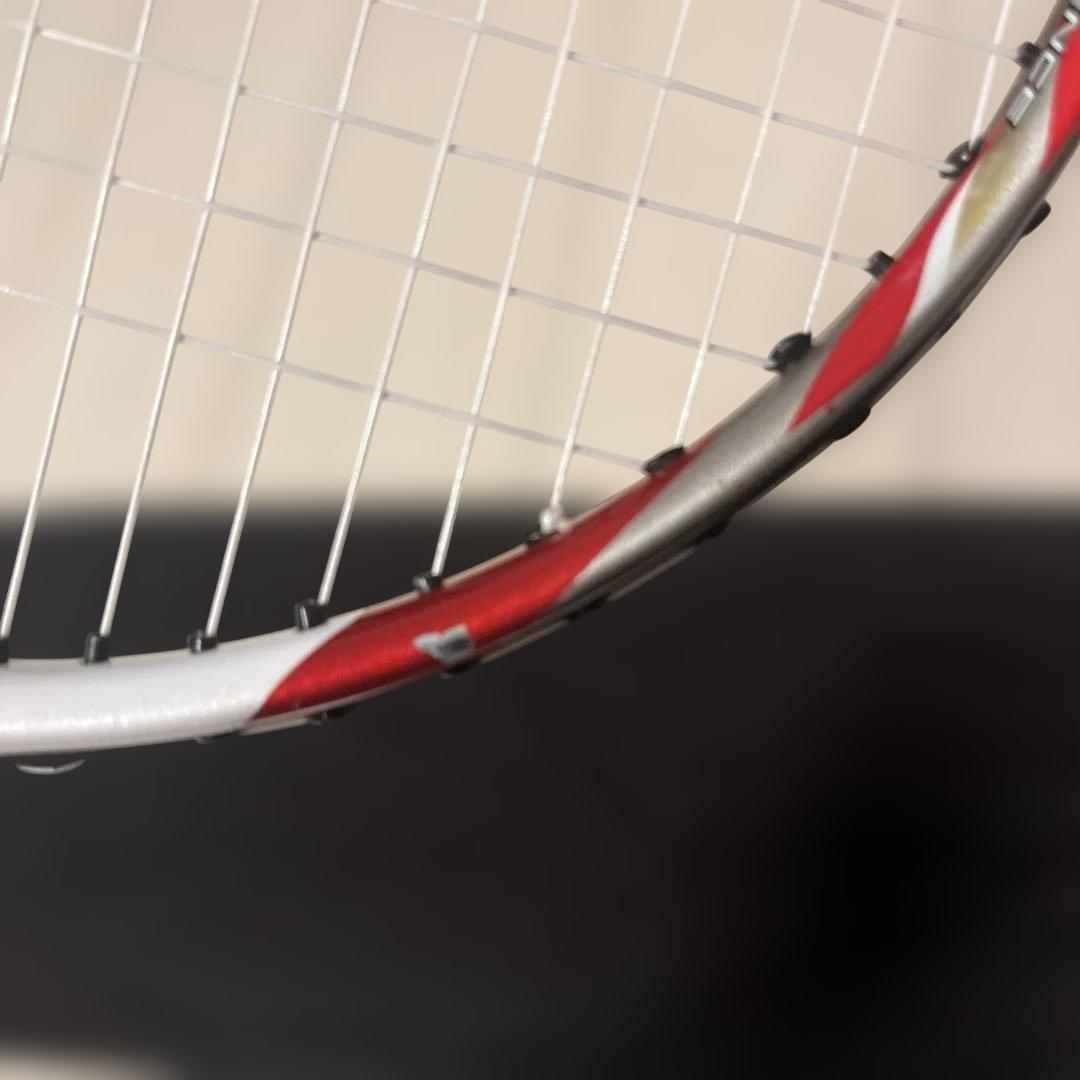 ヨネックス　ナノスピード7000 バドミントンラケット