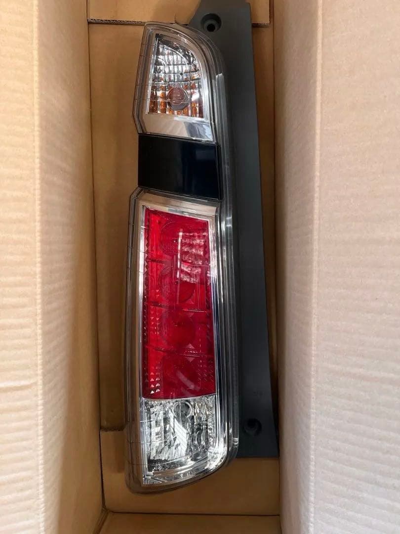 N-WGN エヌワゴン 左テール 33550-T6G-902