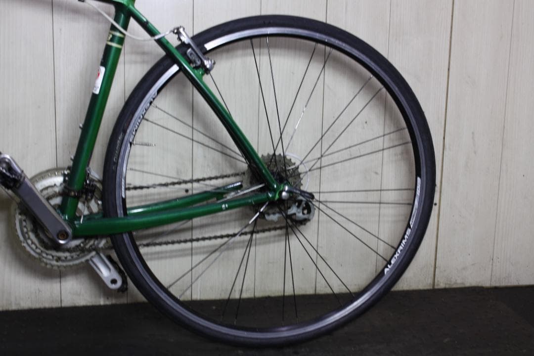 GIANT ESCAPE R3 700C アルミ 24速 500mm 緑色クロス
