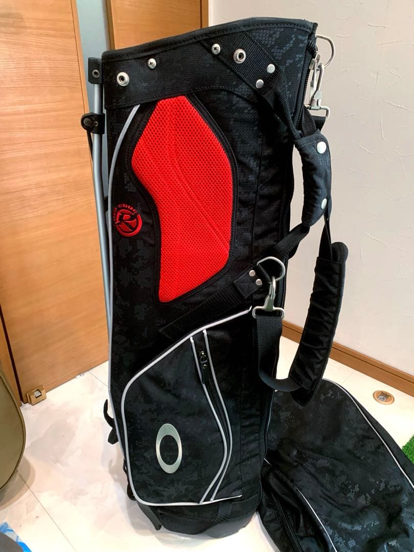 希少　良品　オークリー　スカル　ブラックデジタルカモ　スタンド　キャディバッグ