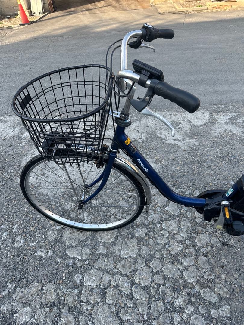 パナソニック電動アシスト自転車 青色 前バスケット付き