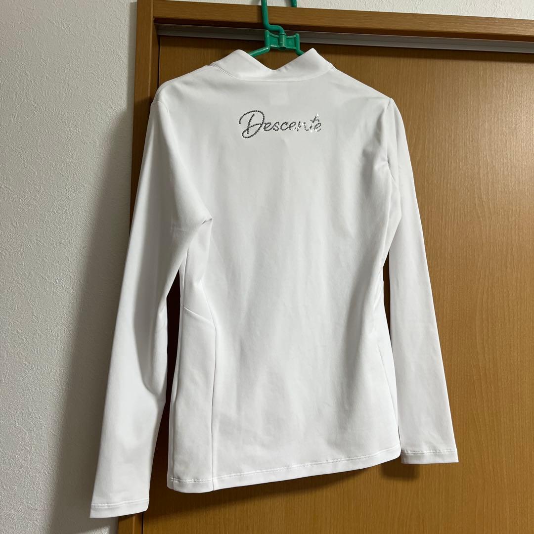 約45000円相当DESCENTE シャツ スカート　サンバイザー　靴下