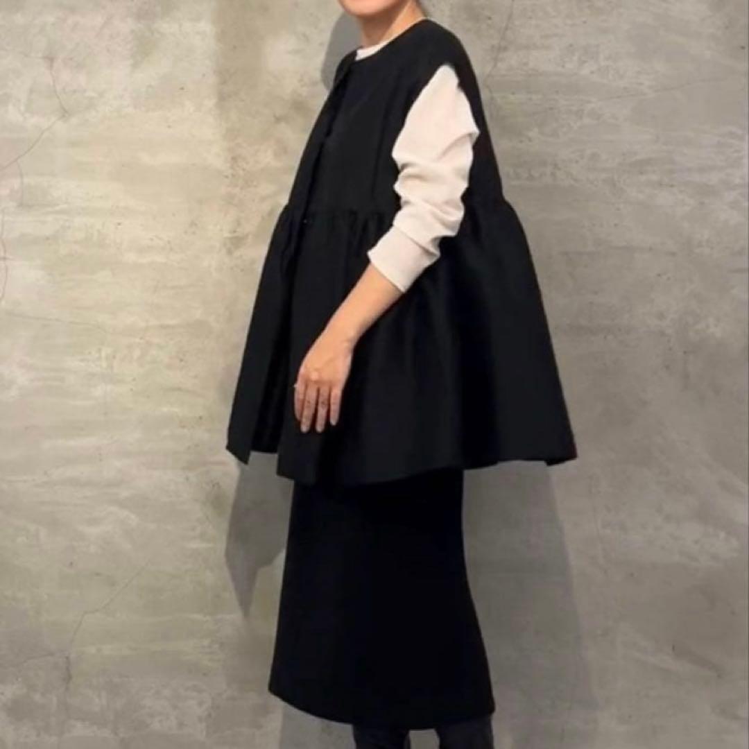 【スー】BEARDSLEY ギャザー ジレ ブラック ベスト