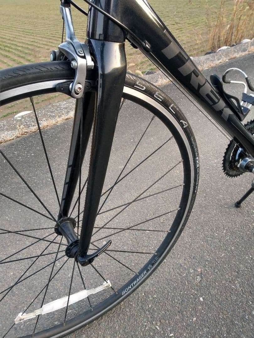 トレック 　TREK　 エモンダ EMONDA ALR4　　ロードバイク