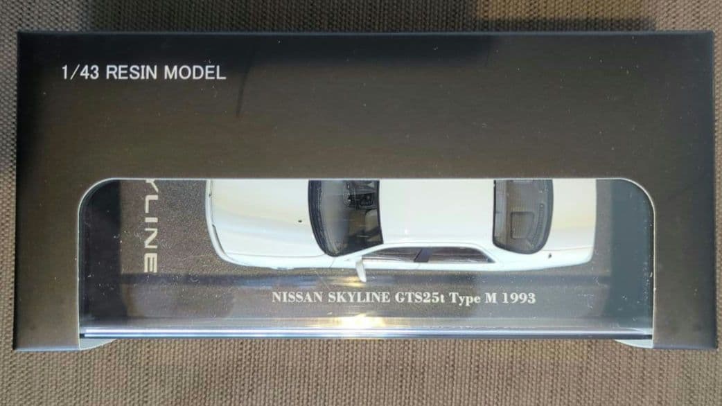 日産 スカイライン GTS 25t (R33) ミニカー 1/43
