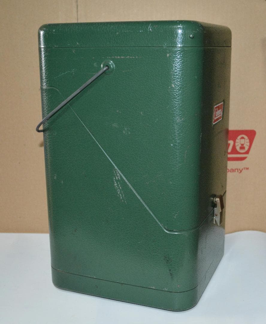 ビッグハット収納可❕ コールマン ランタン 収納用ガルウイングケース Ｌ（大型）