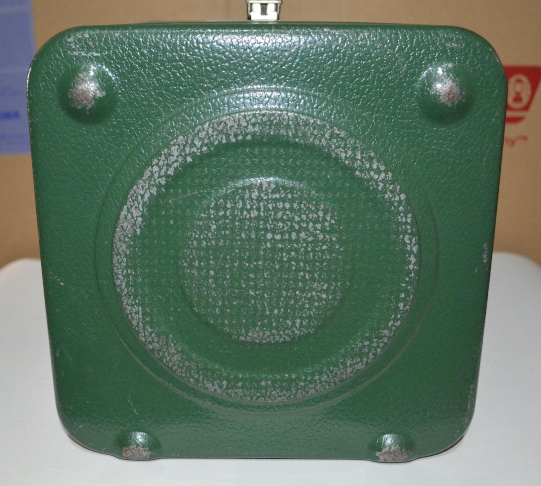 ビッグハット収納可❕ コールマン ランタン 収納用ガルウイングケース Ｌ（大型）