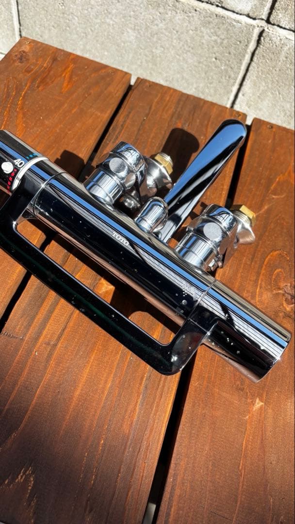 浴室用 壁付サーモスタット混合水栓 TOTO TMY240QM