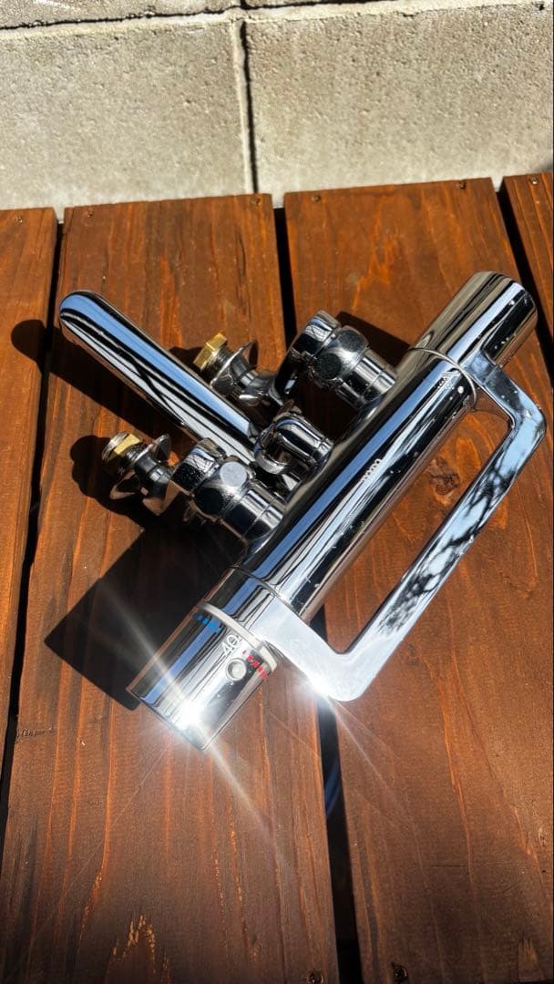 浴室用 壁付サーモスタット混合水栓 TOTO TMY240QM