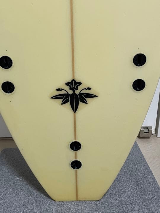 サンディエゴ　カスタム　サーフボード　6'4\"