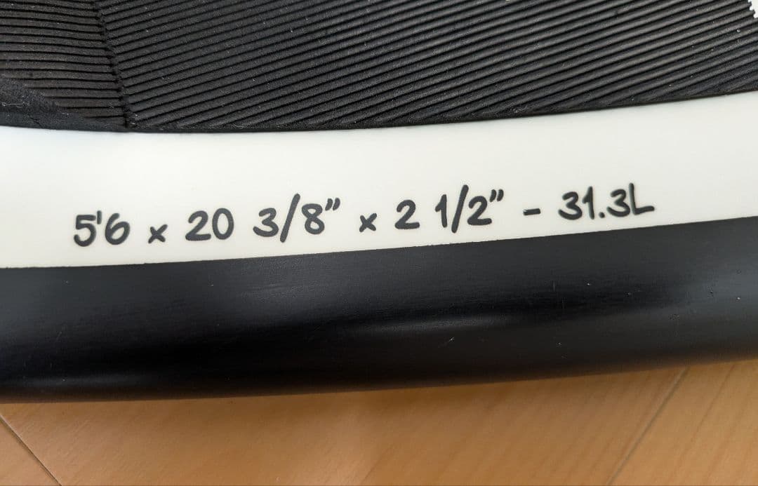 アルメリック CI-PODMOD-X-LITE 5’6とフィン