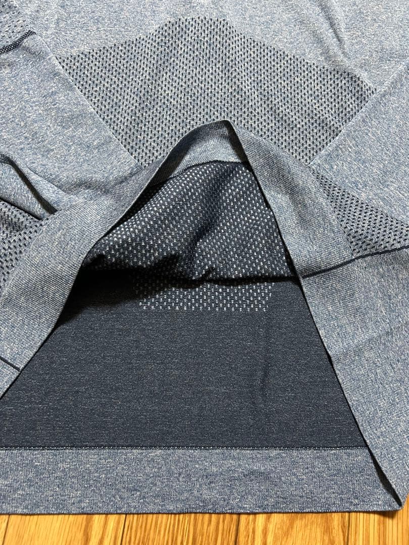 ジェイリンドバーグ　メンズ ハーフジップシャツ ブルー