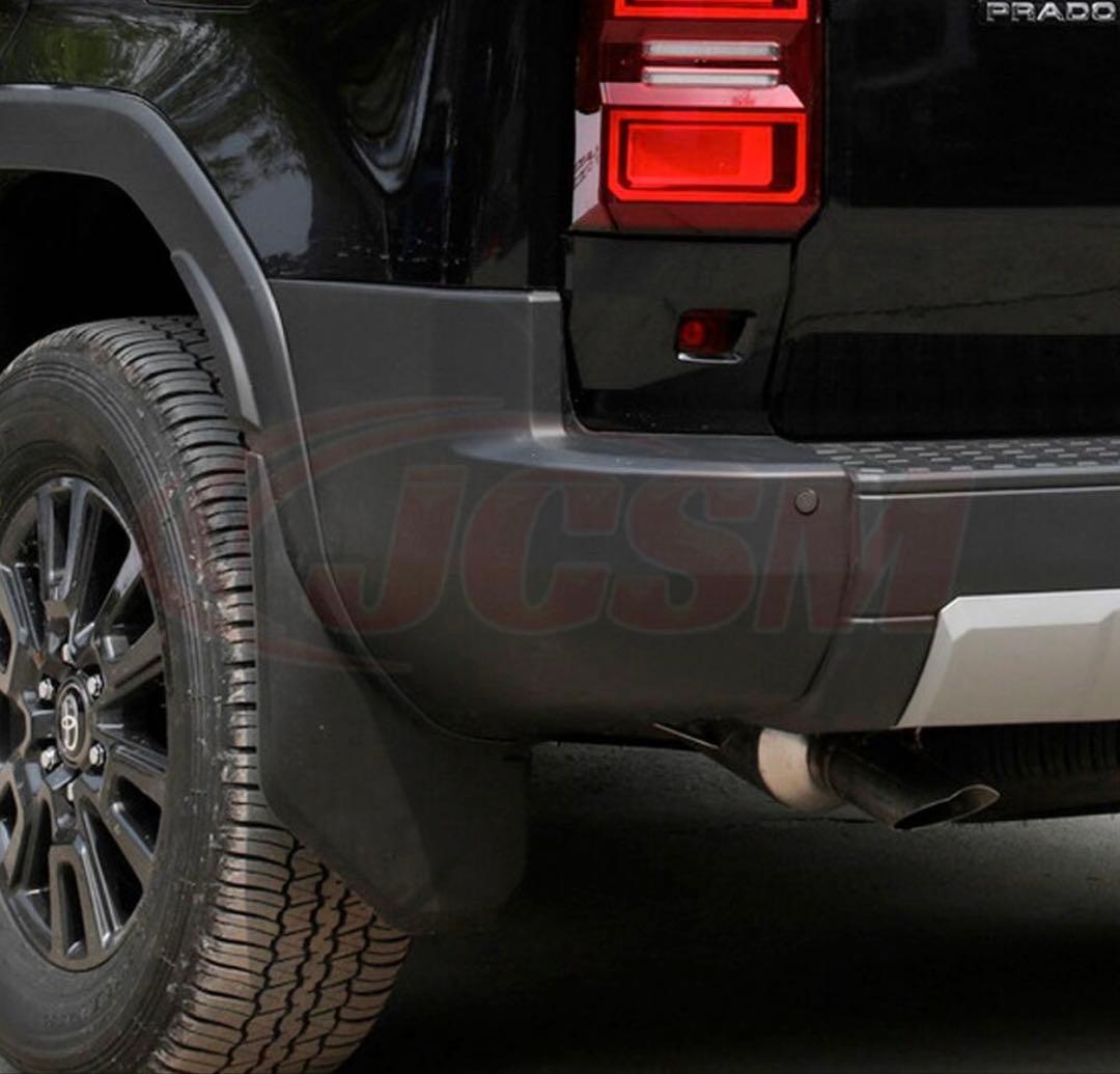 トヨタ ランクル250用 ブラック泥よけ 4枚セット