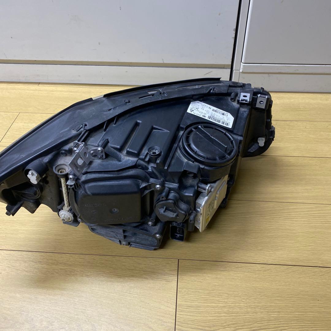  純正キセノンヘッドライト