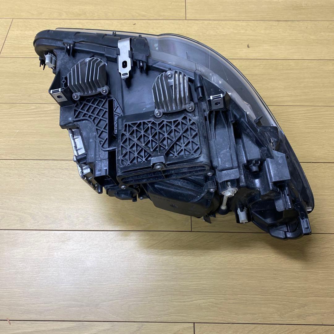  純正キセノンヘッドライト