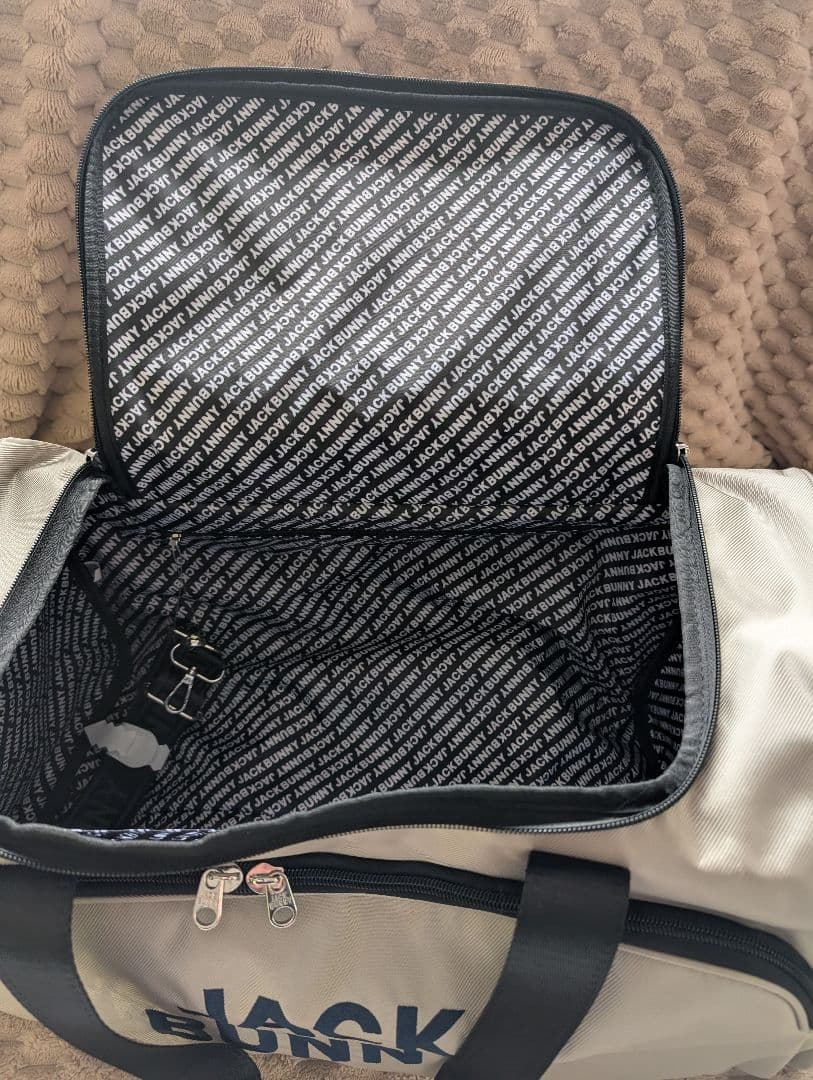 ジャックバニー Jack Bunny 2026年モデルのボストンバッグ