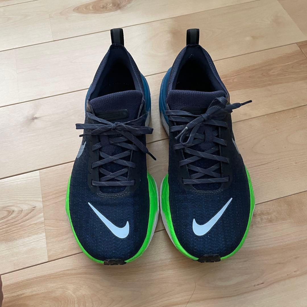 インヴィンシブルラン3 26.0cm