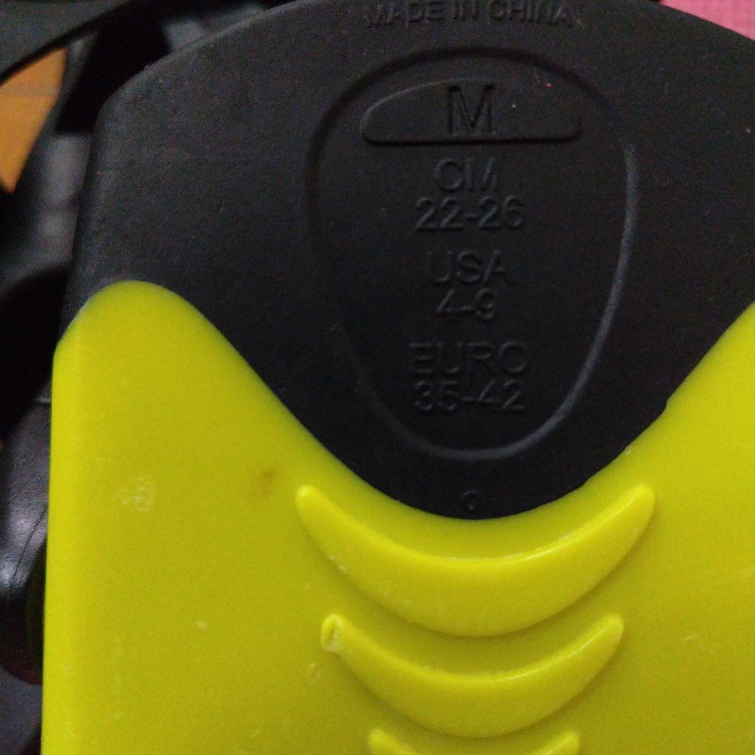 ライフジャケット とシュノーケルフィンM、Lの２点セット+シュノーケリングセット