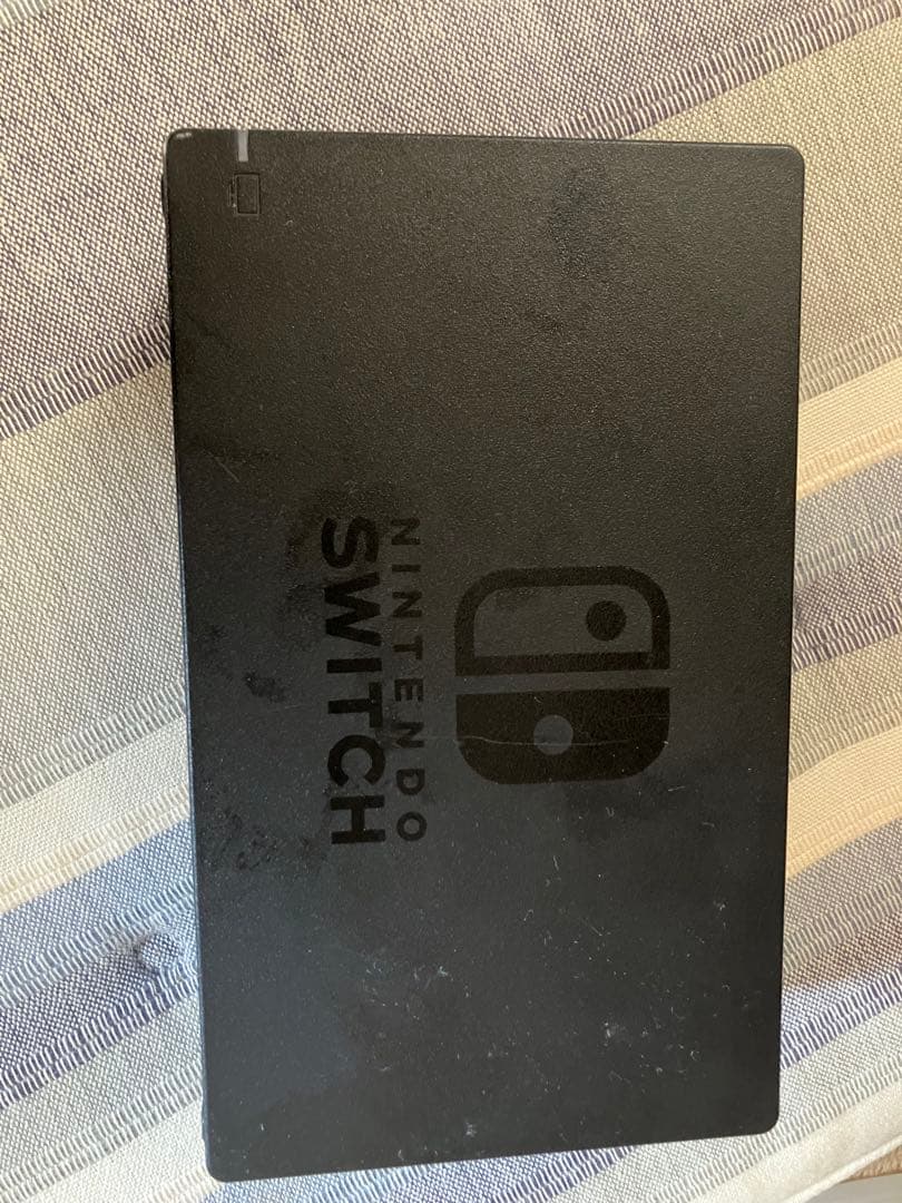 【ジャンク品】Nintendo Switch 初代モデル・電源は入ります