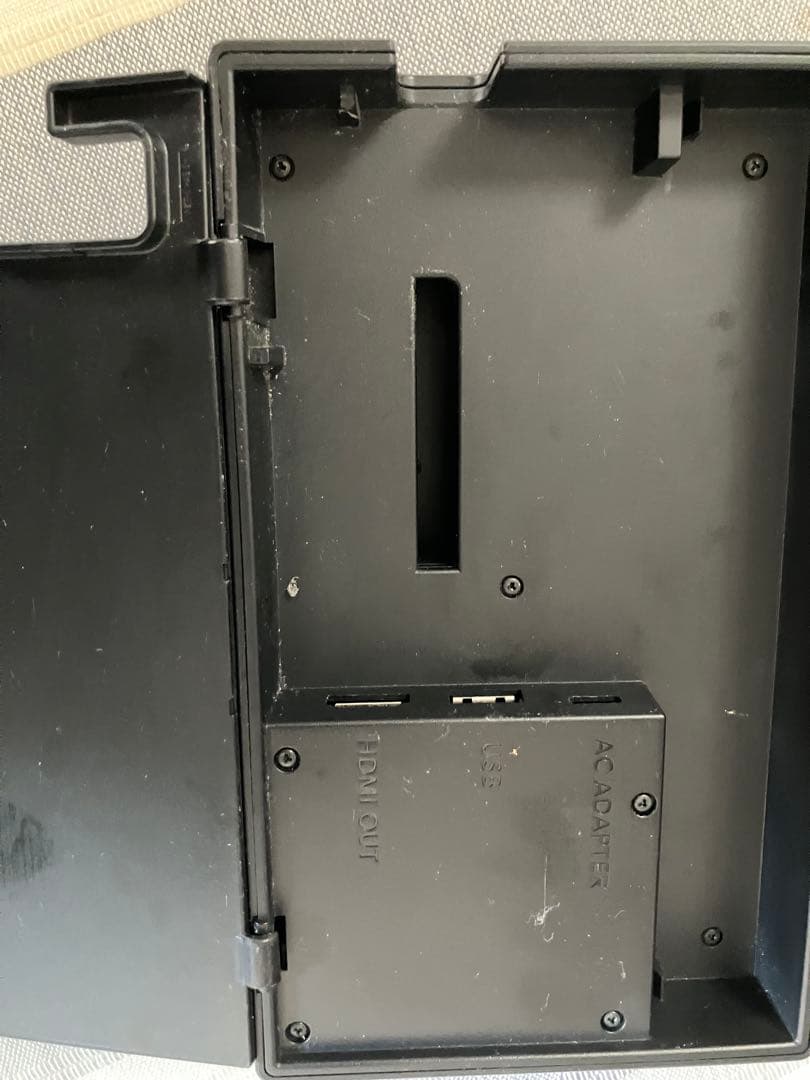 【ジャンク品】Nintendo Switch 初代モデル・電源は入ります