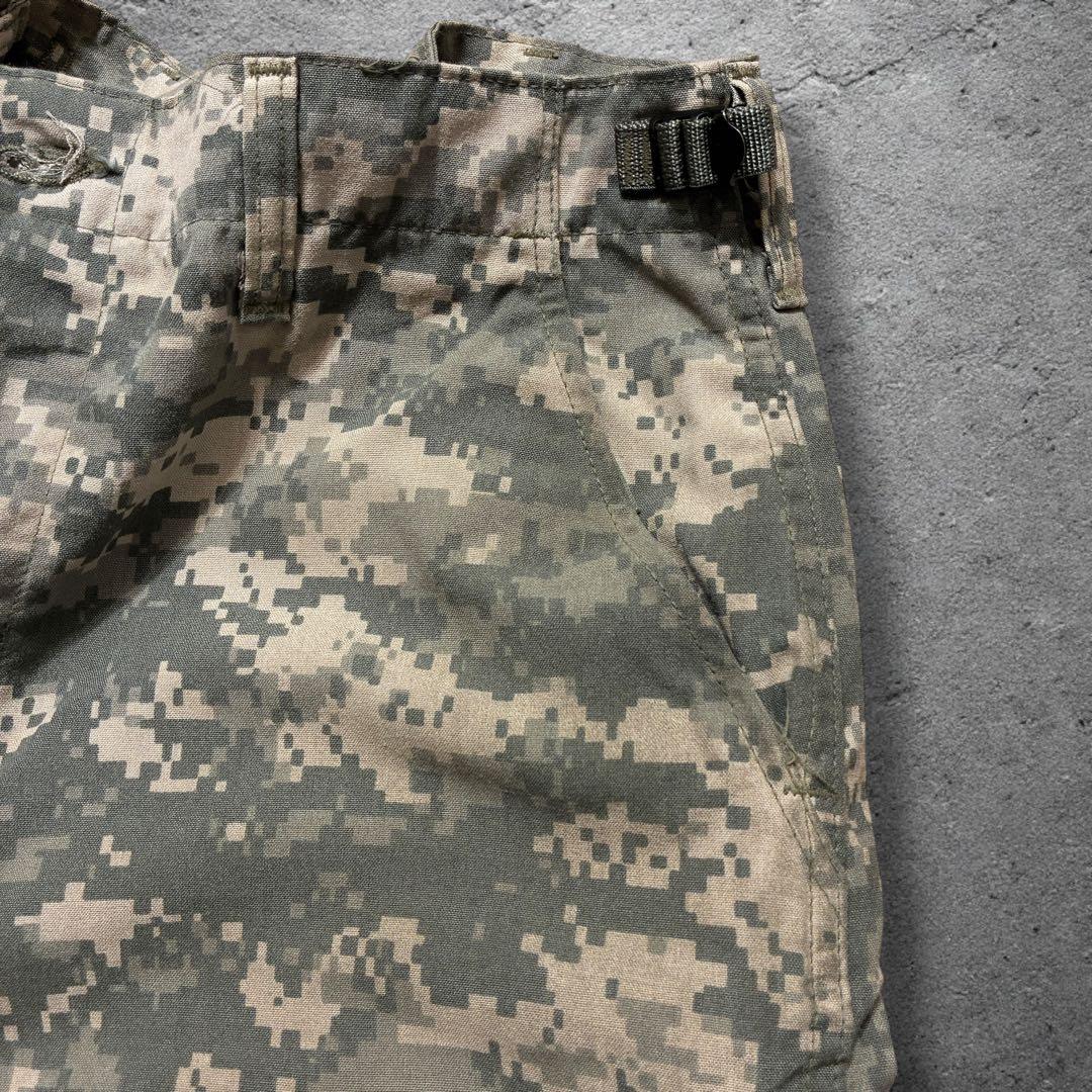 米軍実物ACUカーゴパンツ実寸W33デジカモ M-Lミリタリー 古着アラミド繊維