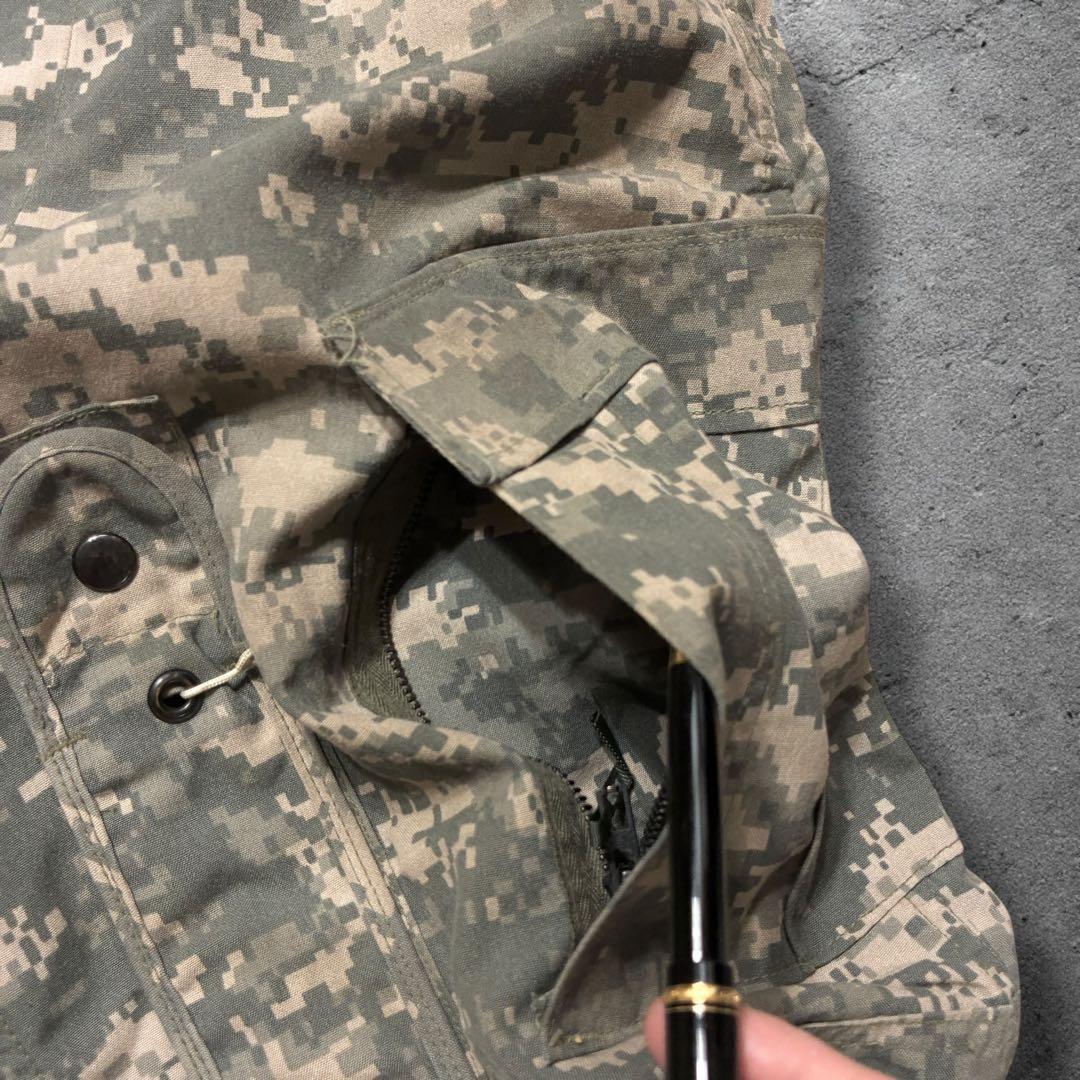米軍実物ACUカーゴパンツ実寸W33デジカモ M-Lミリタリー 古着アラミド繊維