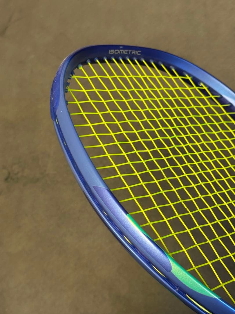 【美品】YONEX EZONE100 TOUR G3