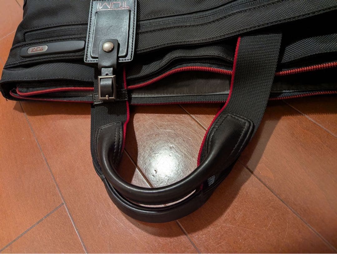 TUMI トートバッグ
