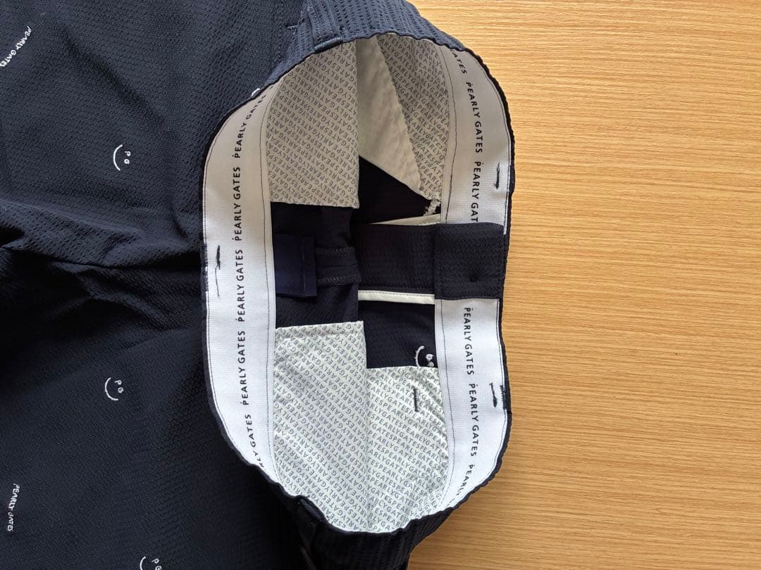 PEARLY GATES スマイル柄 ブラック ショートパンツ