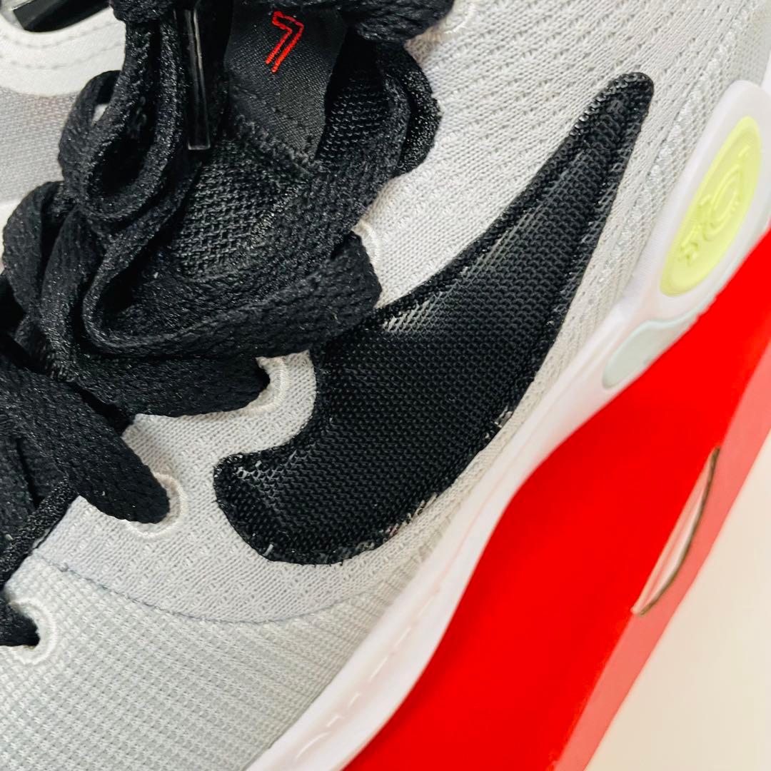 【新品】バッシュ バスケットボール バスケット シューズ 26cm NIKE