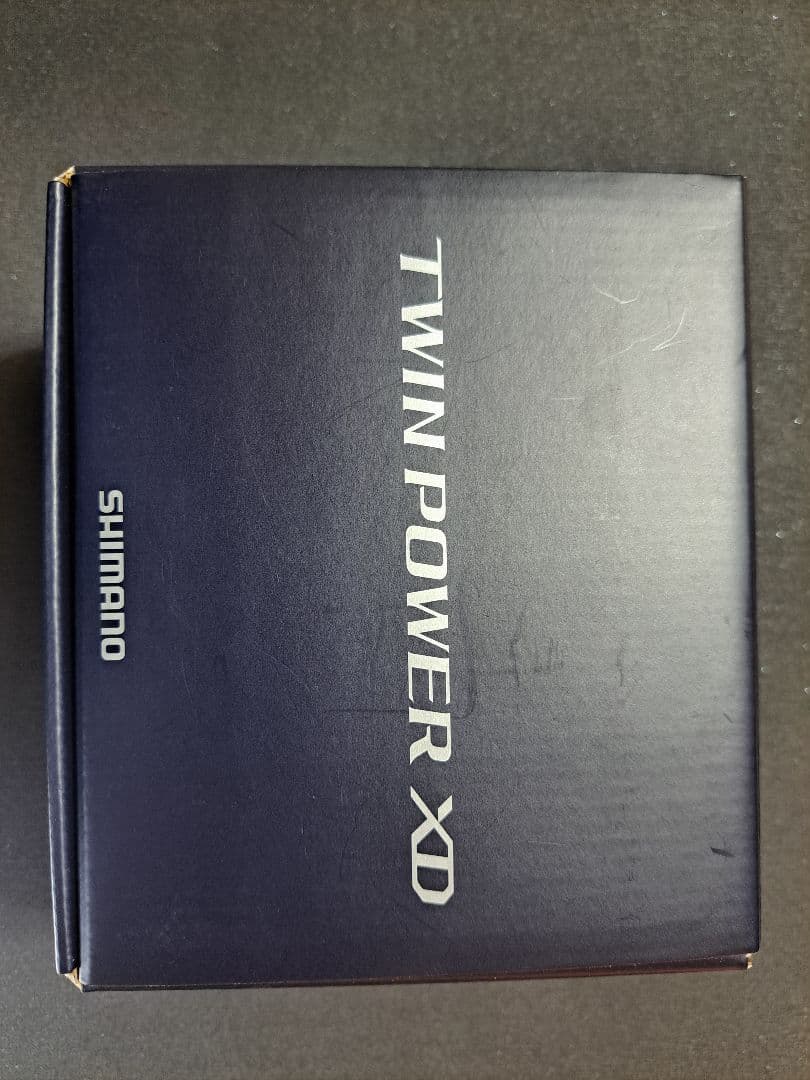 ■シマノ 25ツインパワーXD 4000XG 未使用品 25TWIN POWER