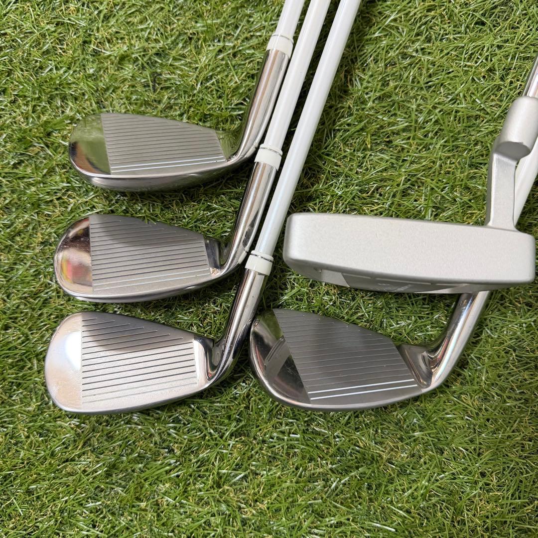 美品　PARIS レディースゴルフクラブ8本　マンシングウェア キャディバッグ付