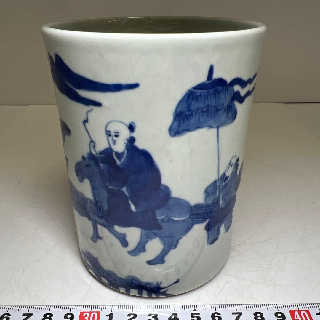 中国美術　青花人物画筆筒　高さ12.7㎝　東Y8-0224②タカサ
