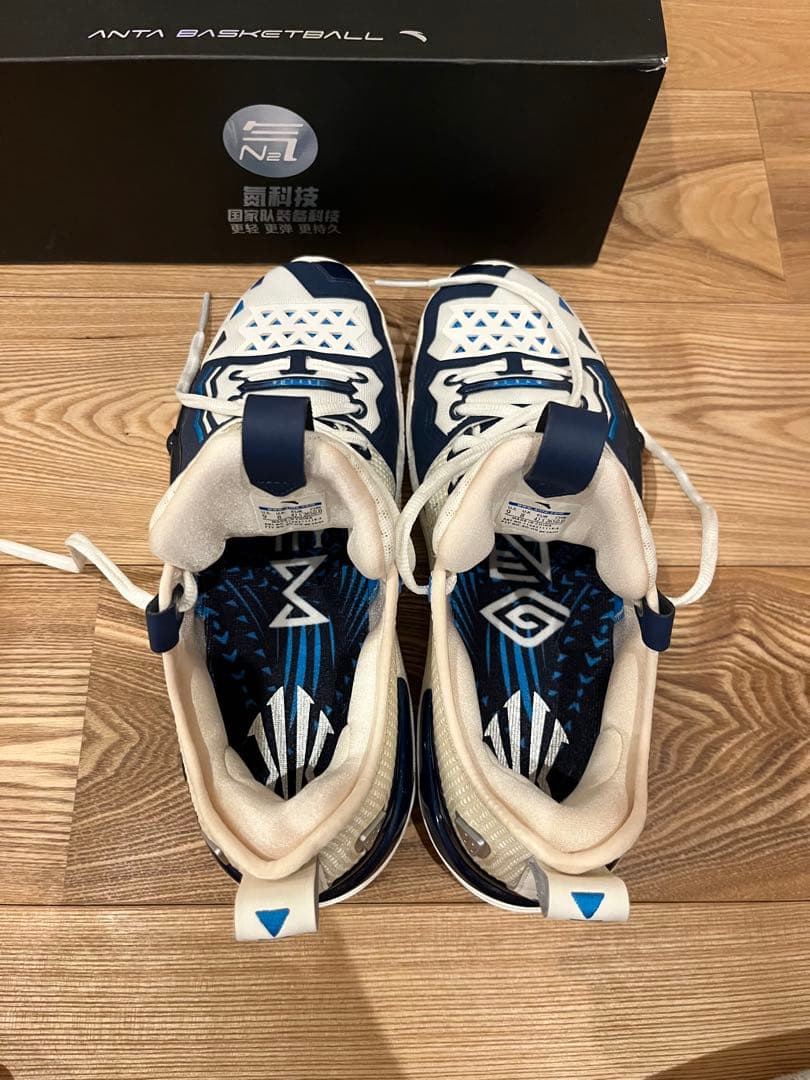 シューズ(男性用) Anta Shock Wave 5 Pro us9