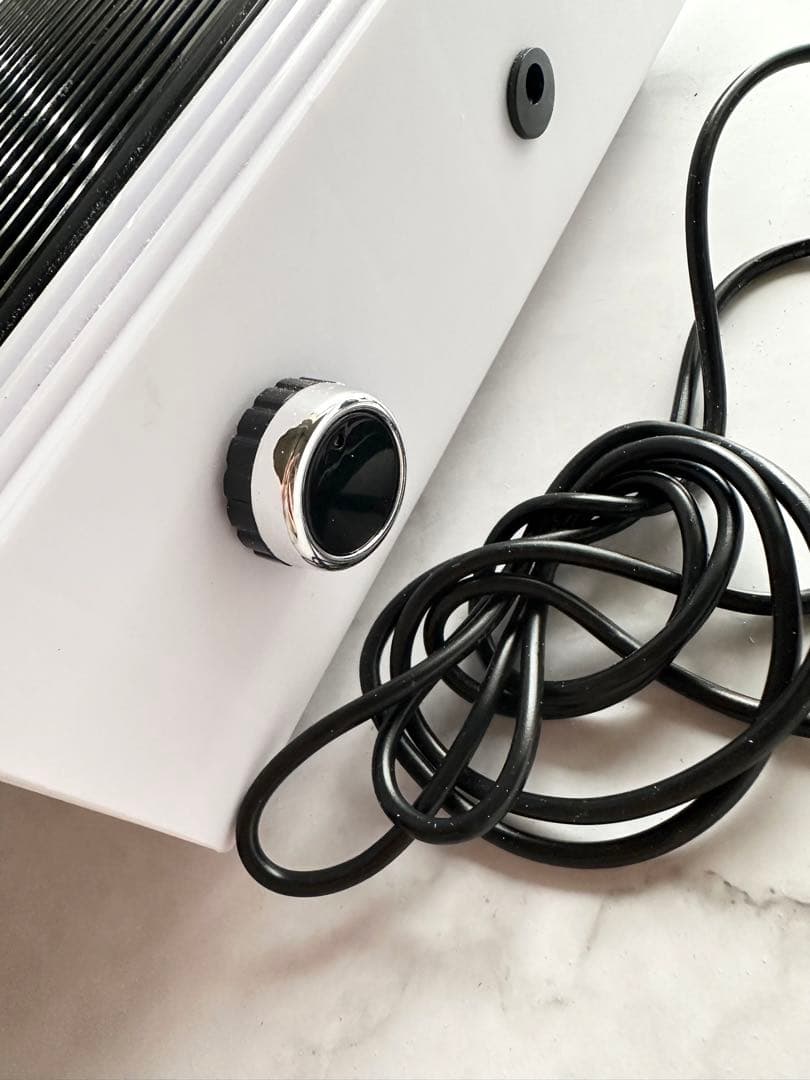 アームレスト付集塵機 CUBE キューブ ホワイト風量無段階調整 コード型