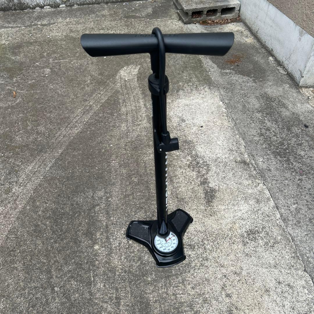 TREK 自転車　極美品　入学