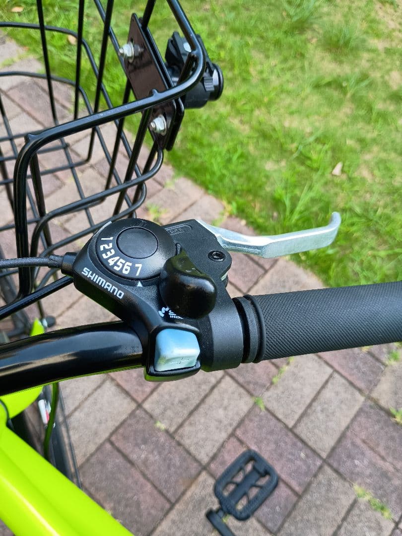 ブリヂストン自転車 SCHLEIN グリーン26インチ【横浜市鶴見区 引取限定】