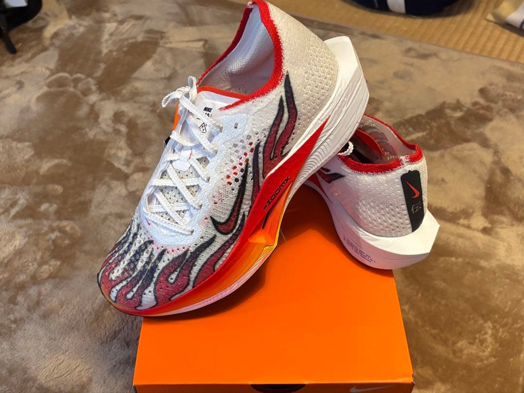 Nike ZoomX ヴェイパーフライ3next%/駅伝限定モデル