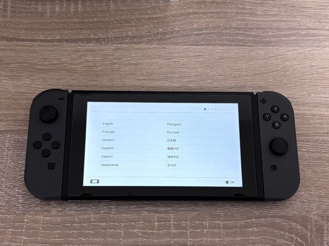 【美品】Nintendo Switchグレー　ニンテンドースイッチ