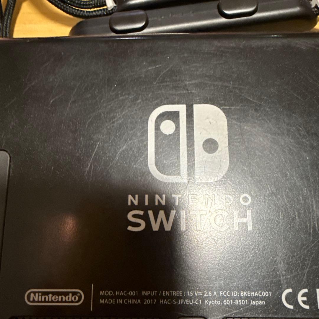 Nintendo Switch 本体 ピカチュウイーブイカラージョイコン付き