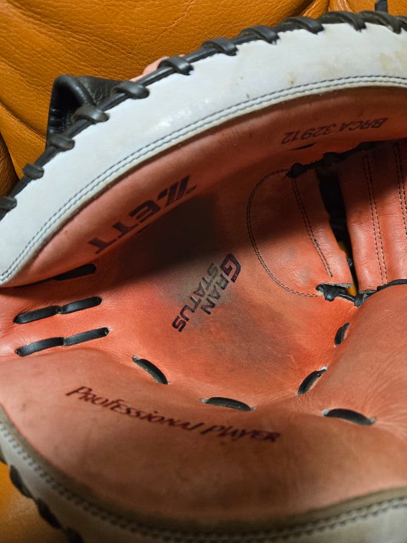 希少！ZETT　ゼットグランステイタス　矢野燿大モデル　軟式キャッチャーミット