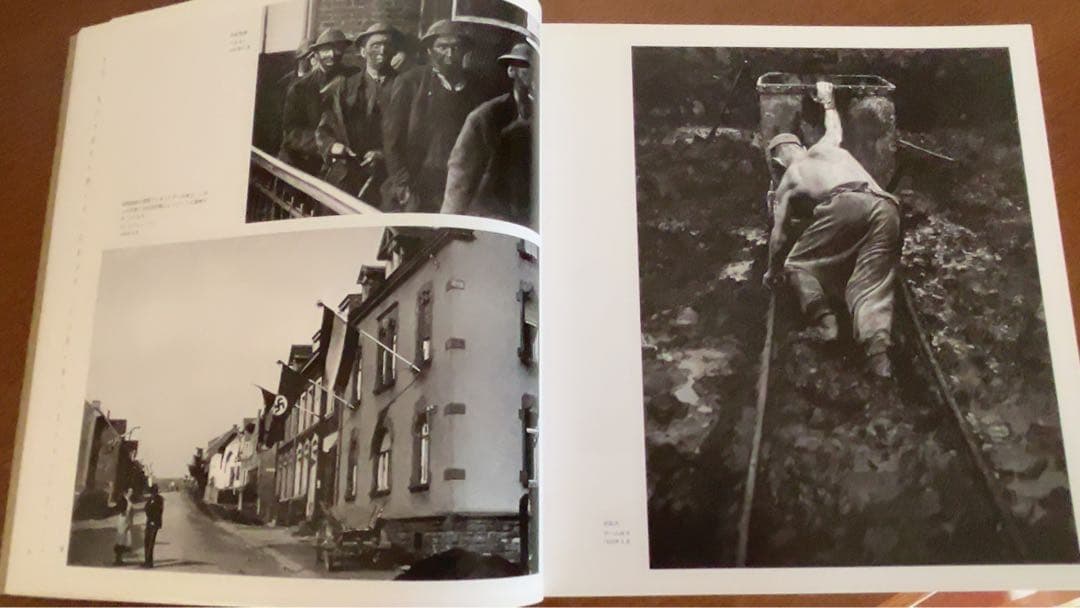 ロバート・キャパ写真集（貴重な物だと思います）