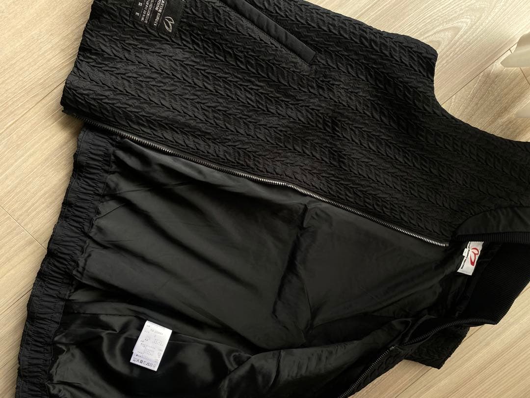 新品未使用　マスターバニー　ベスト